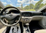 2011 Hyundai Accent 2-Door Hatchback