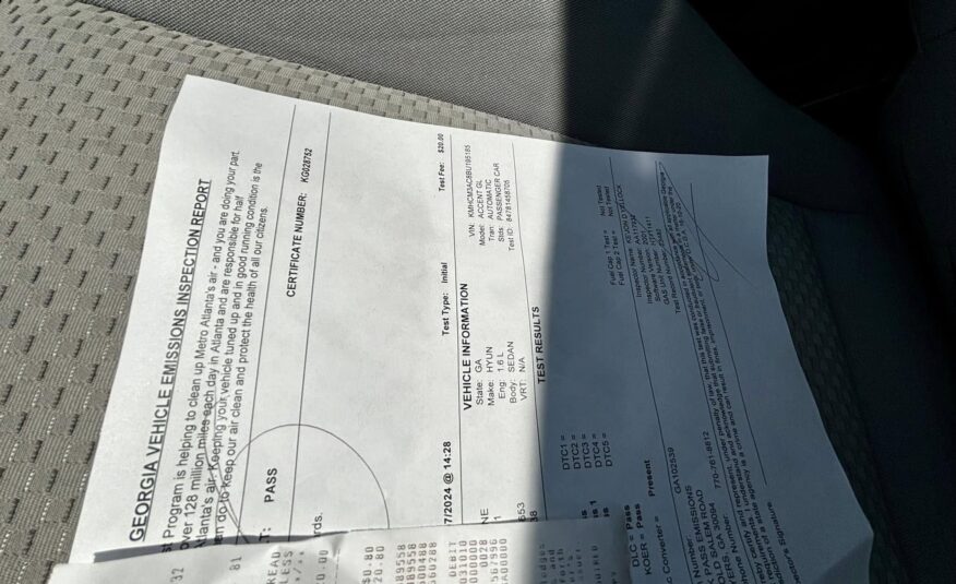 2011 Hyundai Accent 2-Door Hatchback