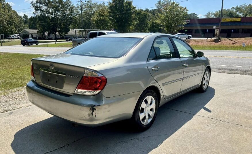 2005 Toyota Camry XLE