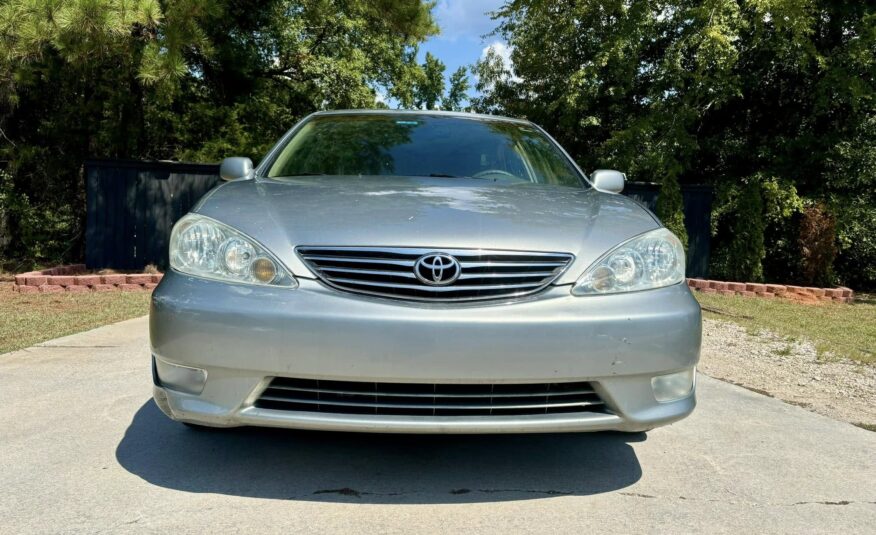 2005 Toyota Camry XLE