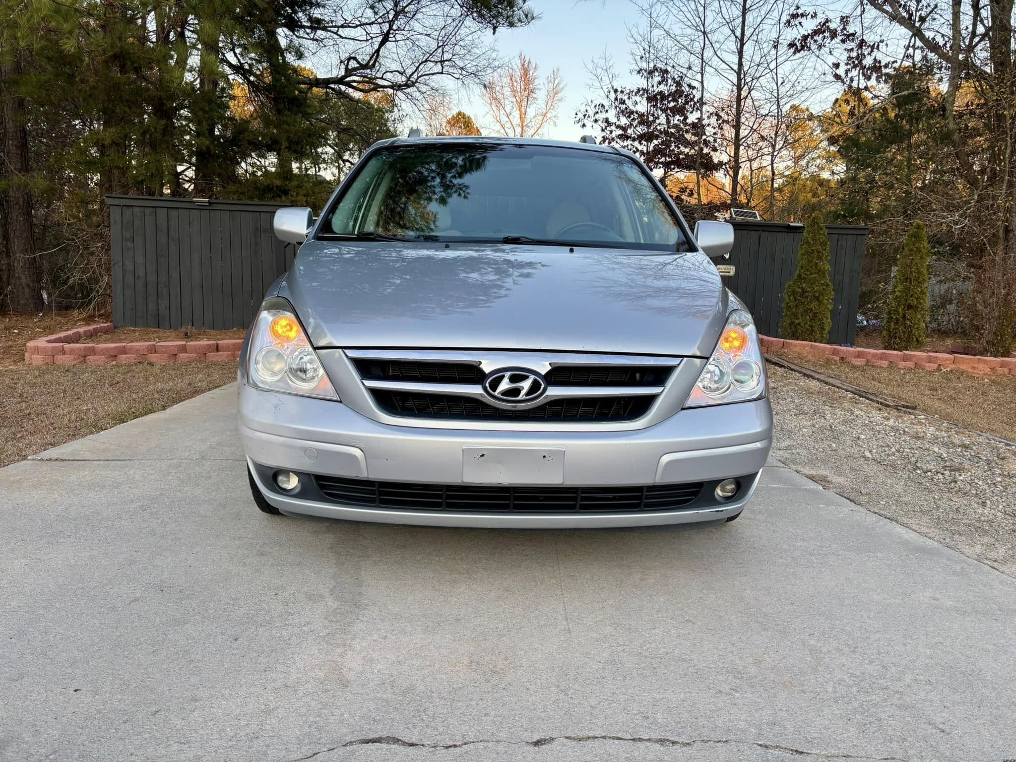 2007 Hyundai Entourage V6