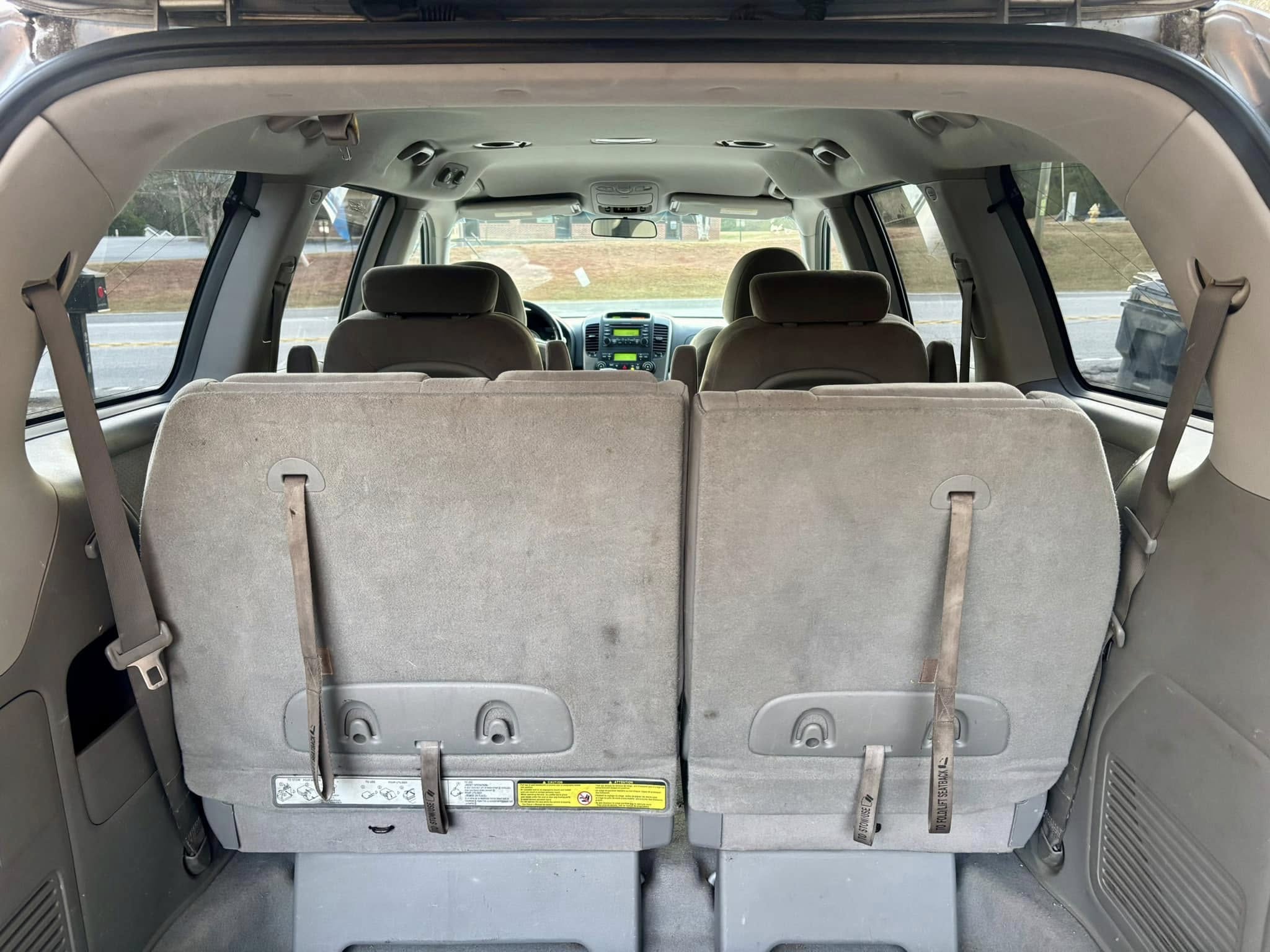 2007 Hyundai Entourage V6