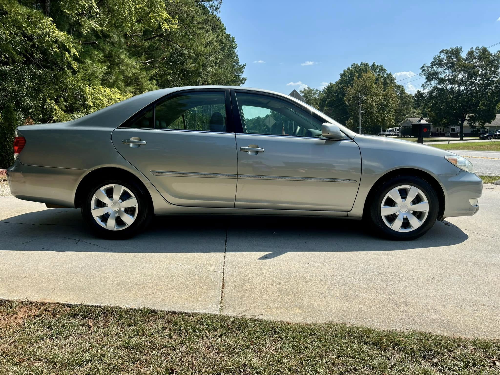2005 Toyota Camry XLE