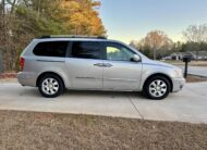 2007 Hyundai Entourage V6