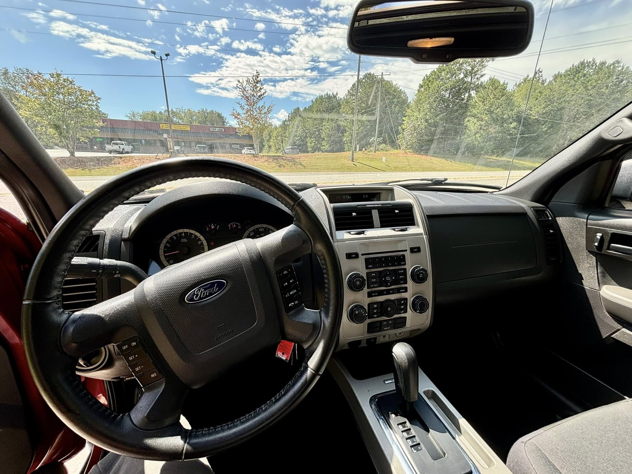 2011 Ford Escape XLT