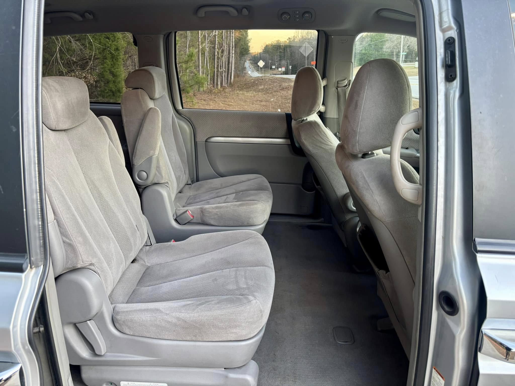 2007 Hyundai Entourage V6