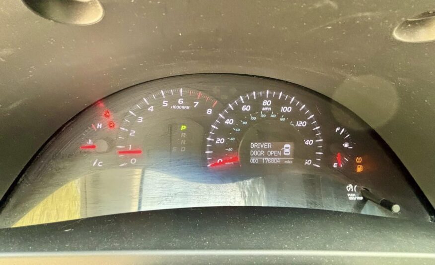 2009 Toyota XLE V6