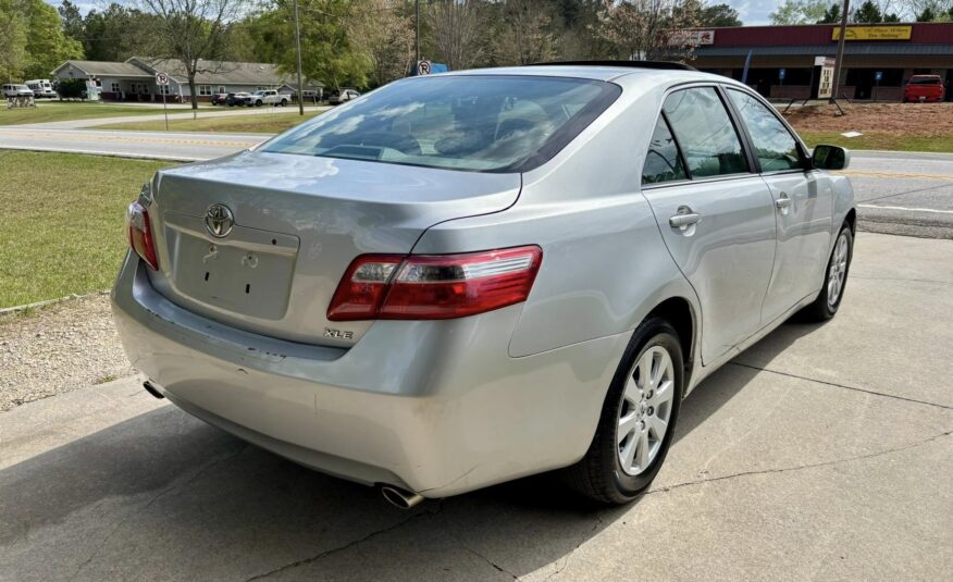 2009 Toyota XLE V6