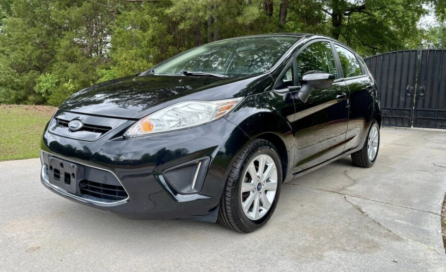 2011 Ford Fiesta SE