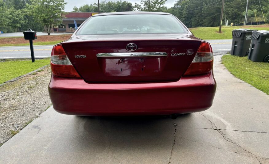 2004 Toyota Camry LE