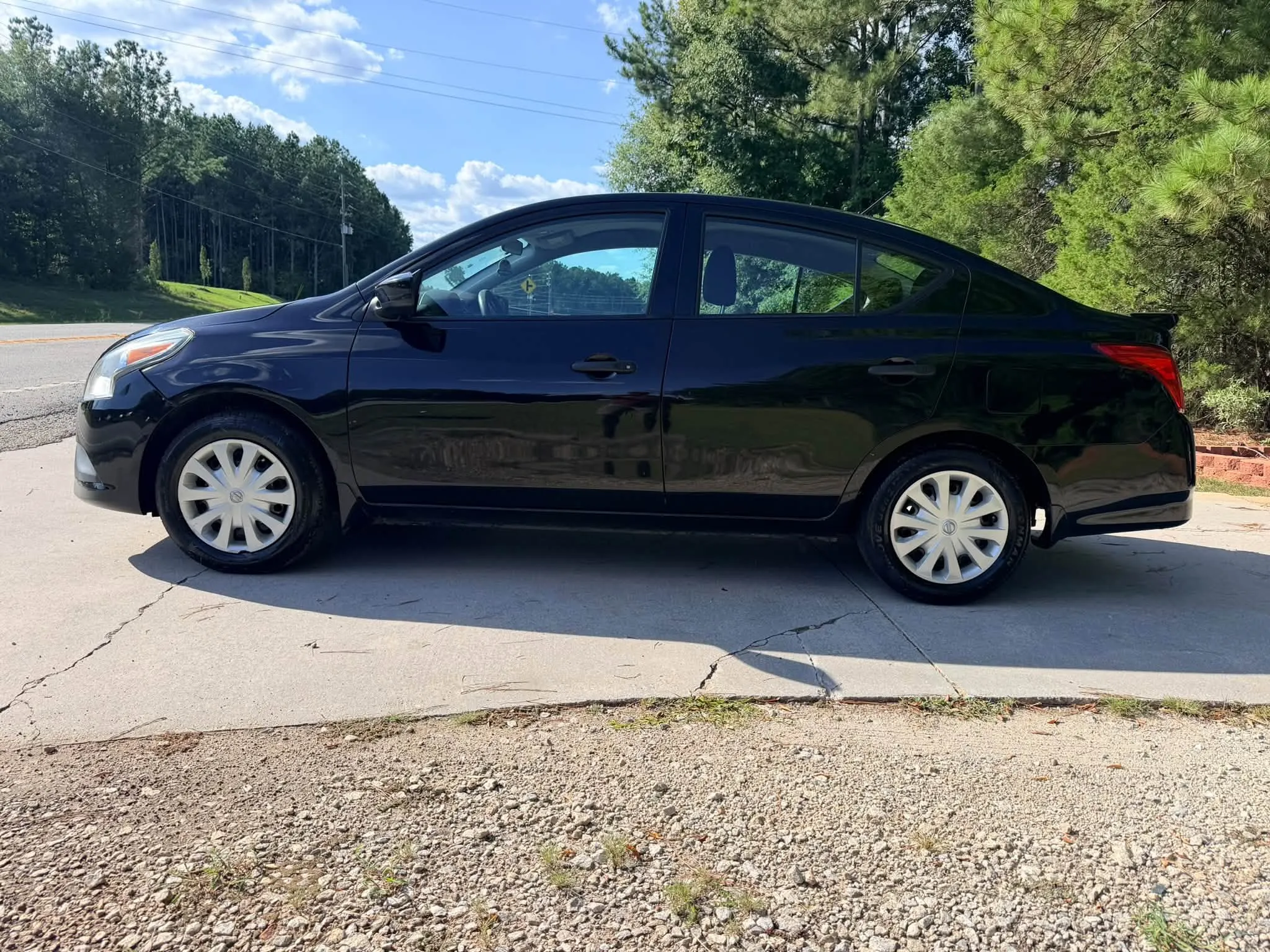 2019 Nissan Versa S Plus