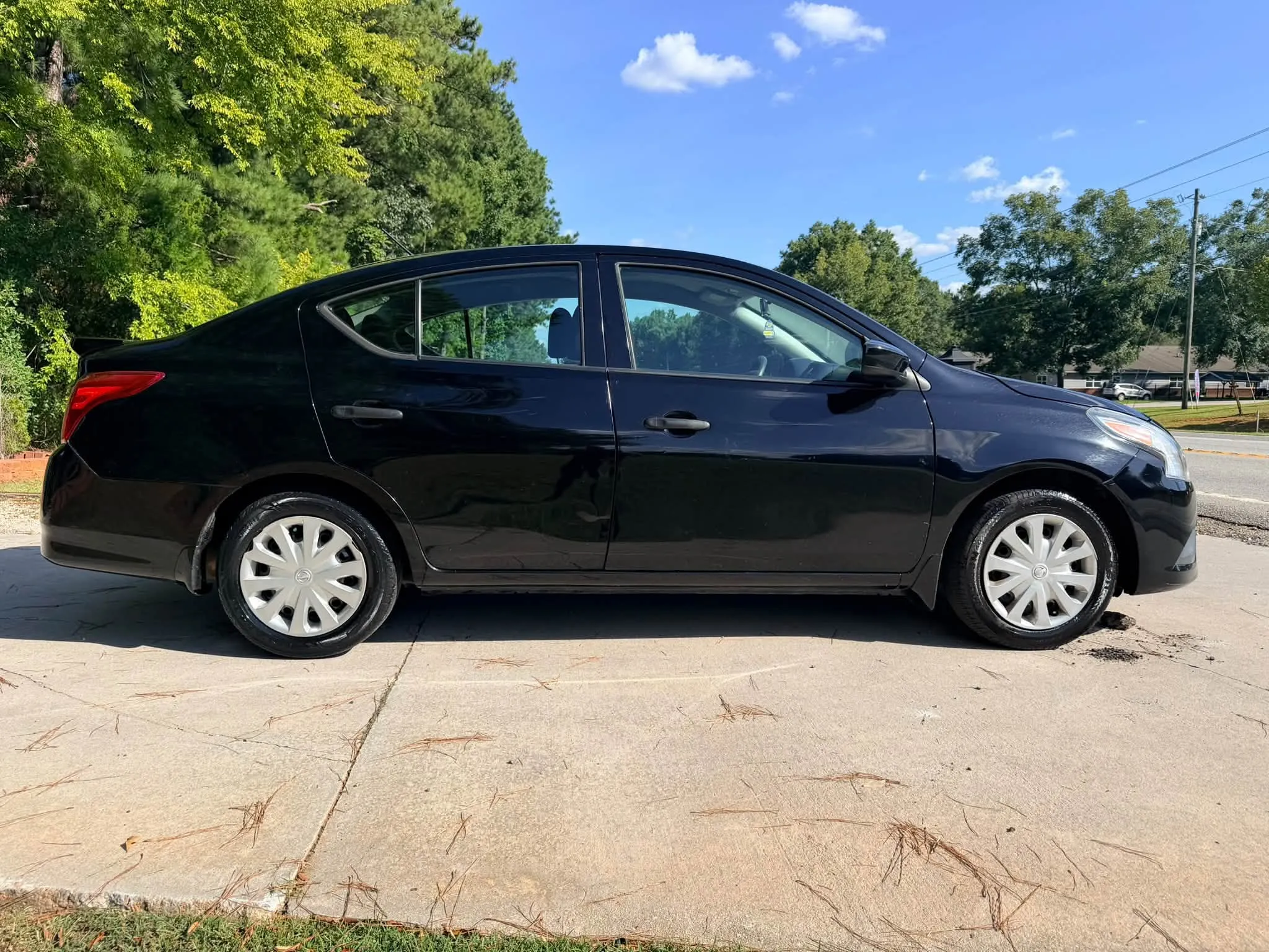 2019 Nissan Versa S Plus